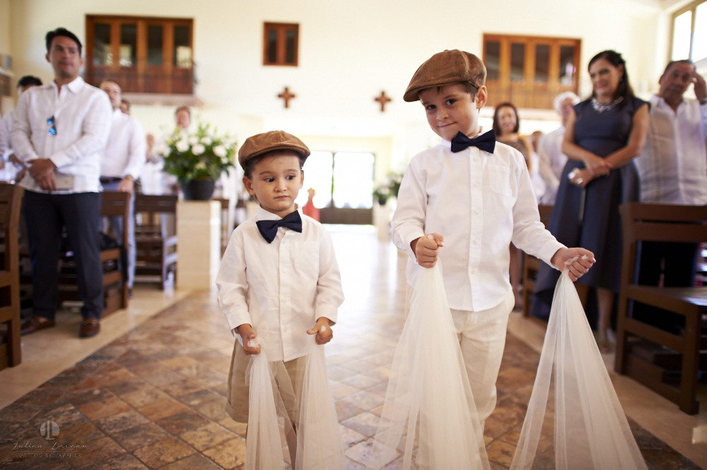 Aby & Paco — wedding at Vallarta Gardens, La Cruz de Huanacaxtle — photo 5